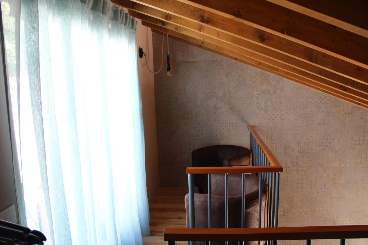 Trendy House Apartment ลากอส ภายนอก รูปภาพ