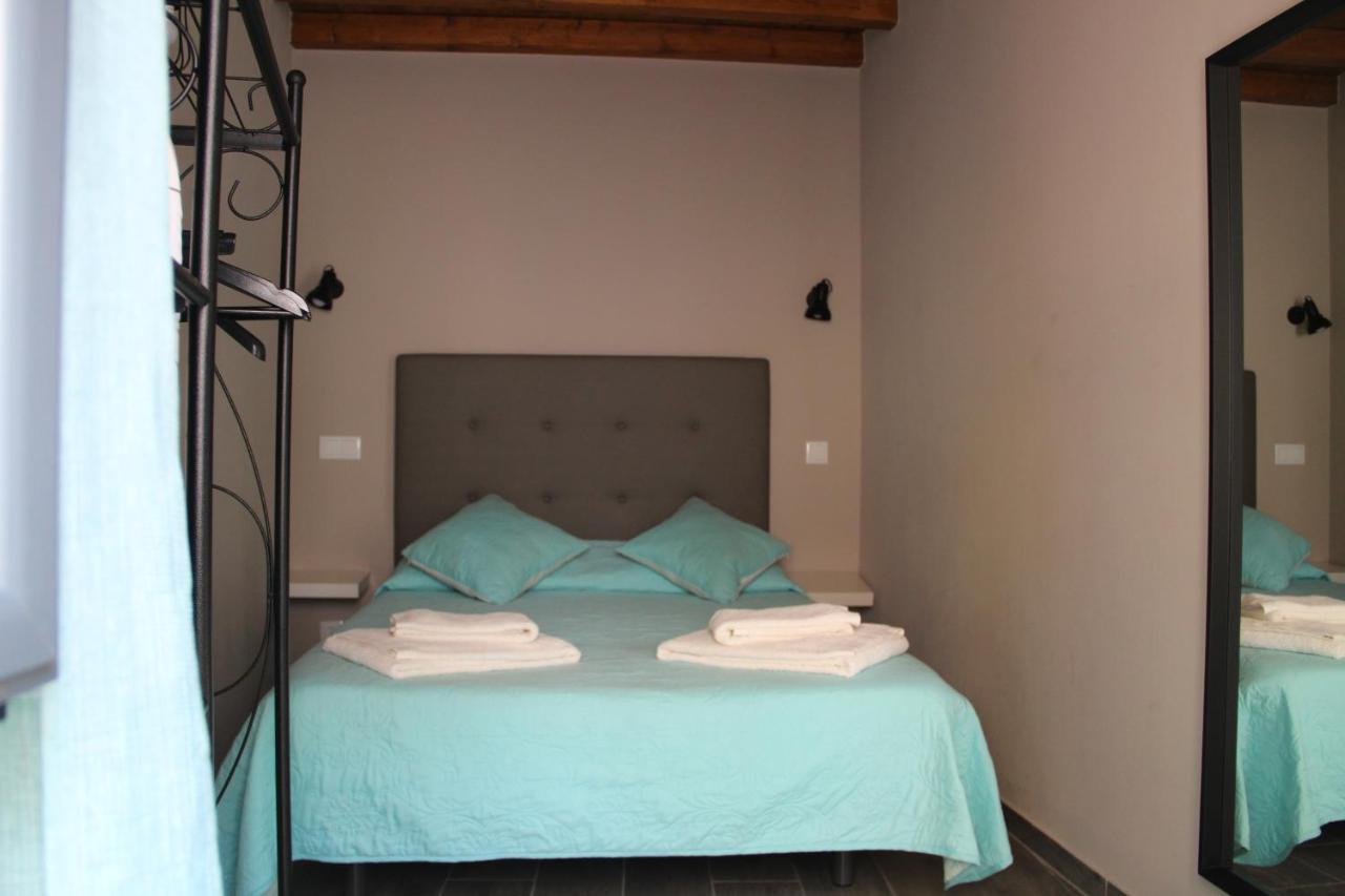 Trendy House Apartment ลากอส ภายนอก รูปภาพ